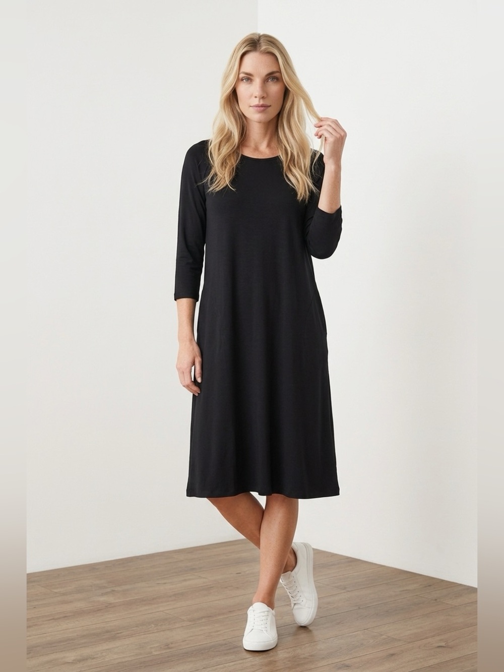 Time and Tru Black Raglan Sleeve Midi Dress with Pockets